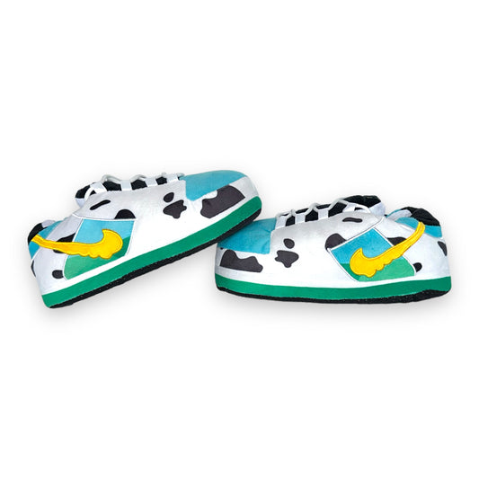 Low 'Moo Moo' Sneaker Slippers - Trend Sellers