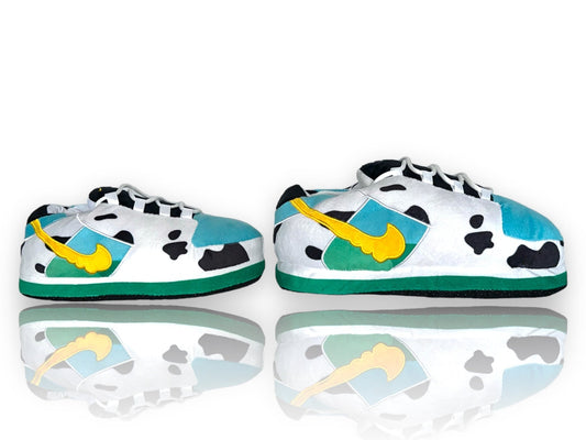 Low 'Moo Moo' Sneaker Slippers - Trend Sellers